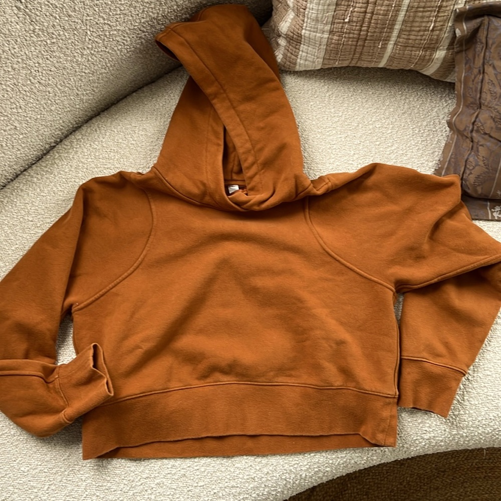 Lululemon cropped sweatshirt, 6 burnt orange